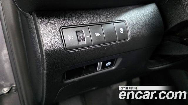 Hyundai Santafe 2021 — photo 27
