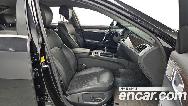 Genesis G80 2018 — photo 17