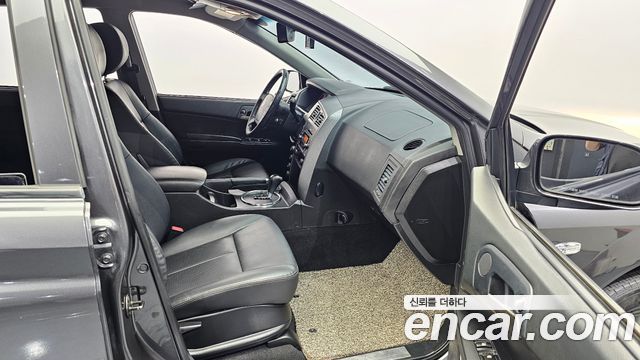 KG Mobility KORANDO 2015 — photo 17