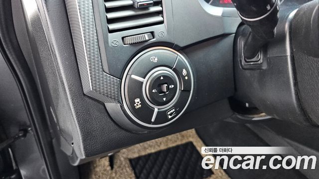 KG Mobility KORANDO 2015 — photo 21