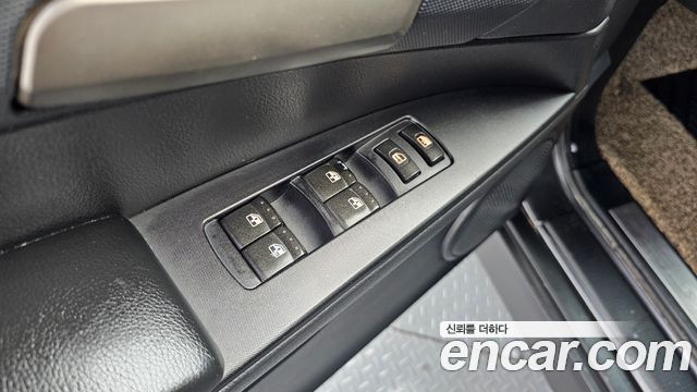 KG Mobility KORANDO 2015 — photo 22