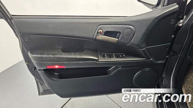 KG Mobility KORANDO 2015 — photo 14
