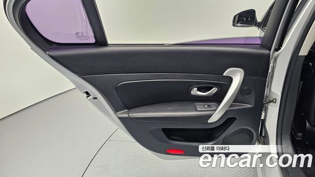Renault Korea SM5  2018 — photo 15