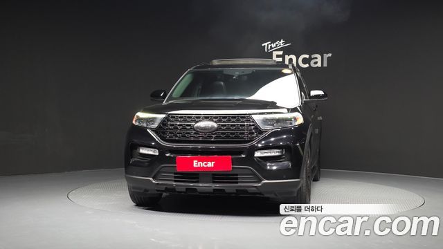 Ford Explorer 2021 — photo 3