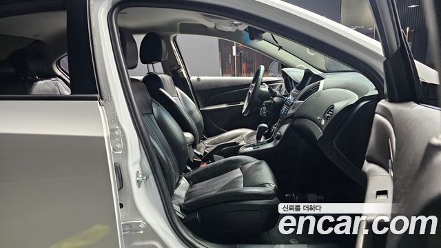 Chevrolet Korea Cruze 2016 — photo 11