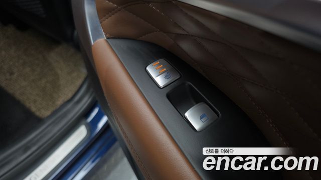 Genesis G70 2019 — photo 16