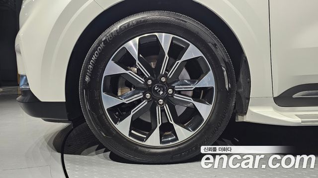 Kia Canival 2021 — photo 5
