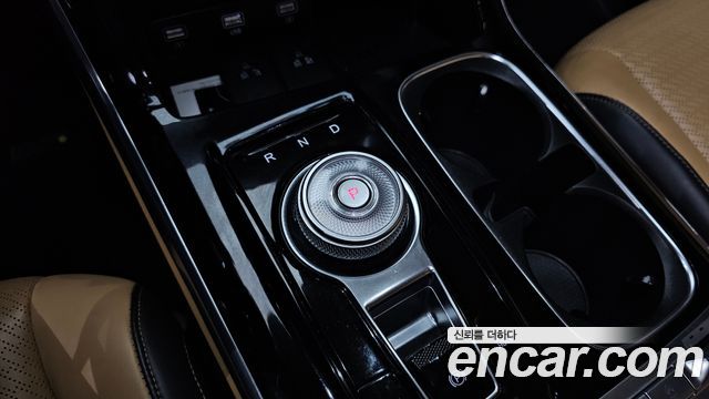 Kia Canival 2021 — photo 9