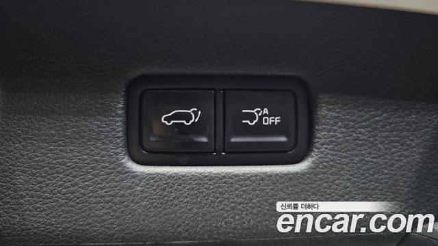Kia Canival 2021 — photo 20