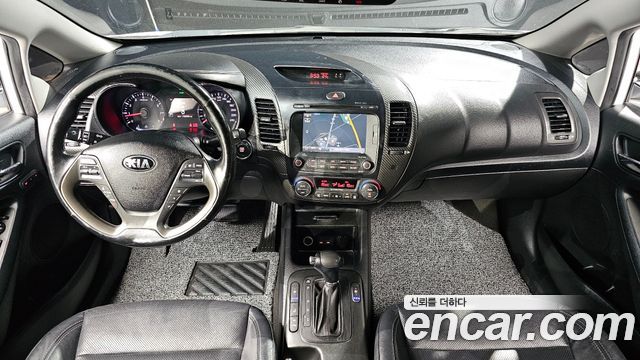 Kia K3 2014 — photo 7