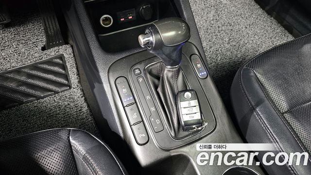 Kia K3 2014 — photo 9
