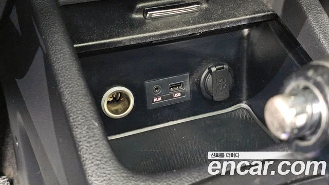 Kia K3 2014 — photo 12