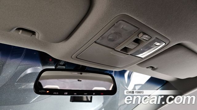 Kia K3 2014 — photo 17