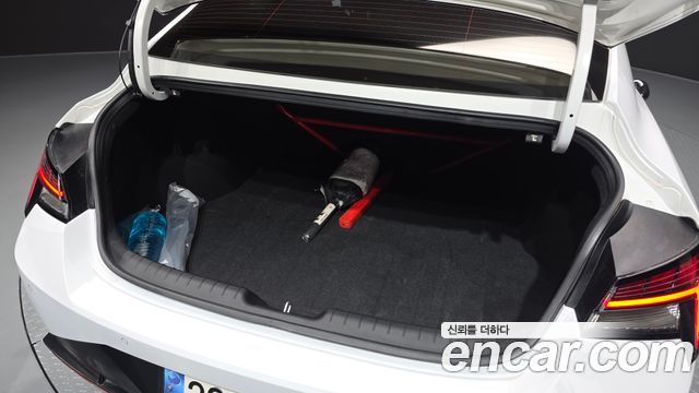 Hyundai AVANTE 2022 — photo 26