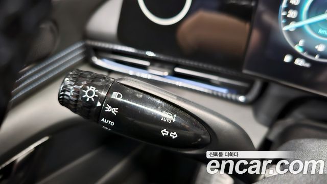 Hyundai AVANTE 2022 — photo 28