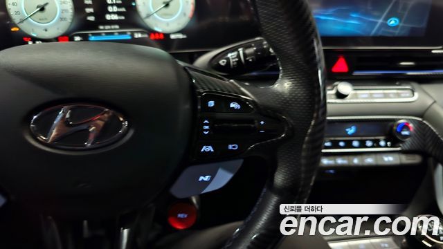 Hyundai AVANTE 2022 — photo 29