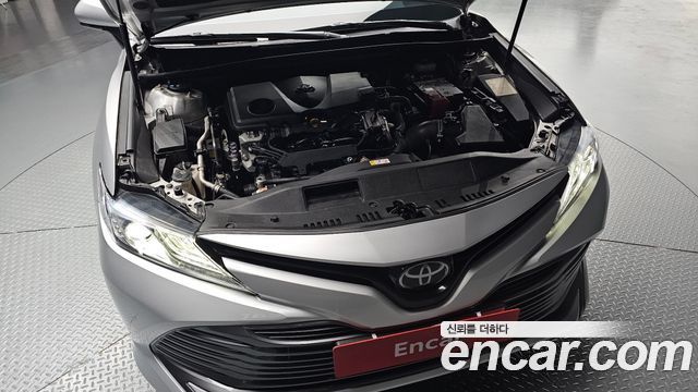 Toyota Camry 2019 — photo 6
