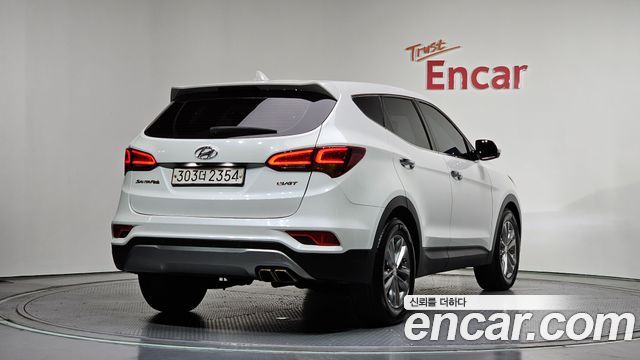 Hyundai Santafe 2016 — photo 2