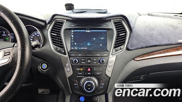 Hyundai Santafe 2016 — photo 14