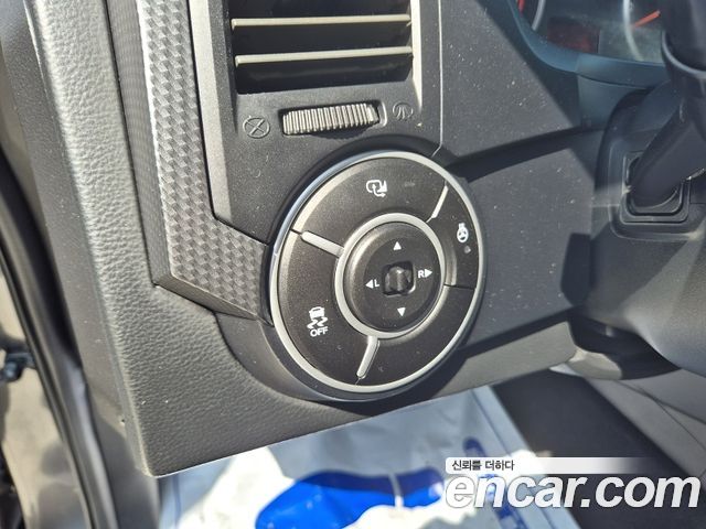 KG Mobility KORANDO 2015 — photo 17