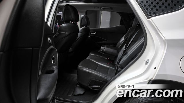 Hyundai Santafe 2013 — photo 11