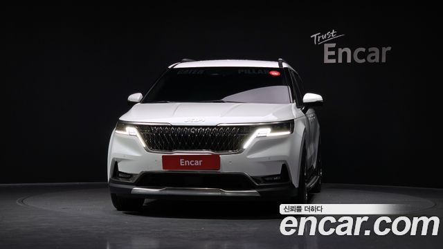 Kia Canival 2023 — photo 3
