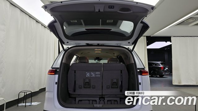 Kia Canival 2023 — photo 20