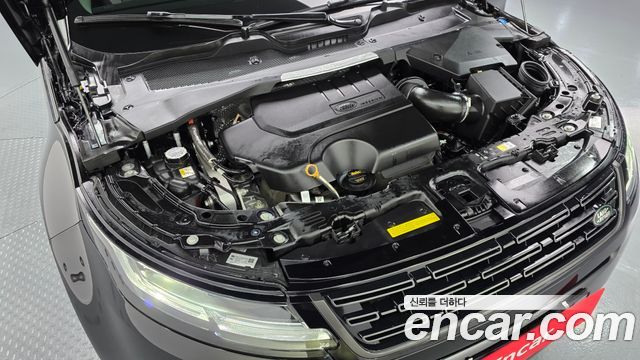 Land Rover Range Rover Evoque 2025 — photo 6