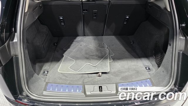 Land Rover Range Rover Evoque 2025 — photo 20