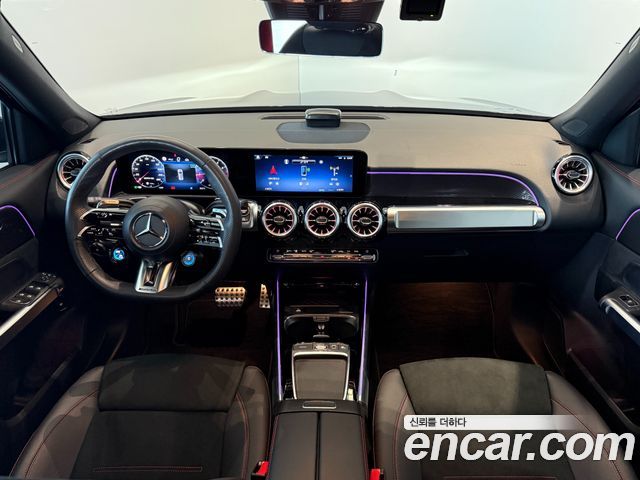 Mercedes-Benz GLB-Class 2025 — photo 15