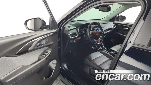 Chevrolet Korea Trailblazer 2021 — photo 10
