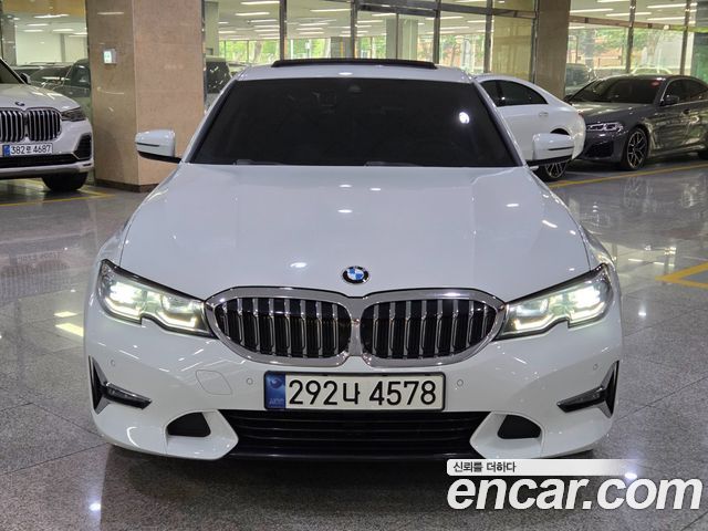 BMW 3-Series 2019 — photo 2