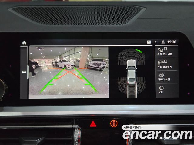 BMW 3-Series 2019 — photo 12