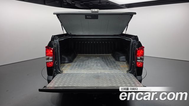 KG Mobility Rexton 2019 — photo 20