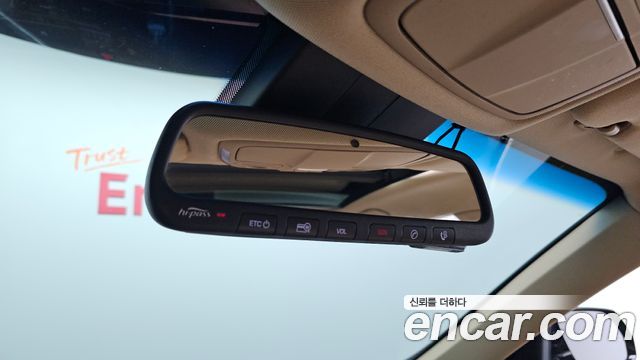 Hyundai Genesis 2016 — photo 18