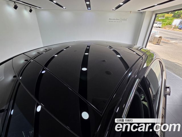 Mercedes-Benz S-Class 2026 — photo 12