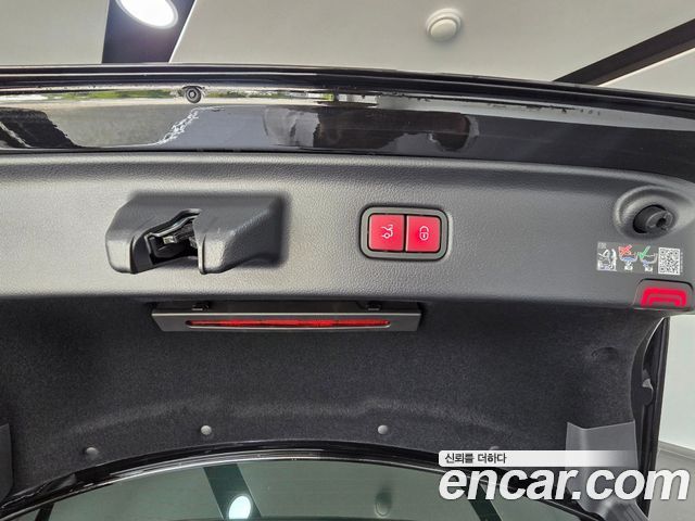 Mercedes-Benz S-Class 2026 — photo 18