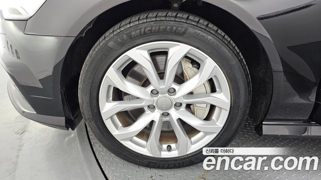 Audi A6 2018 — photo 5