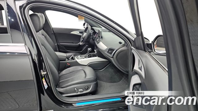 Audi A6 2018 — photo 11