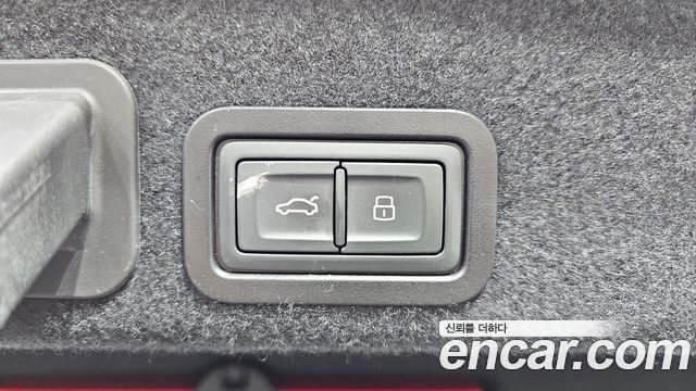 Audi A6 2018 — photo 16