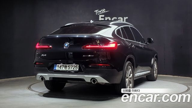 BMW X4 2021 — photo 2