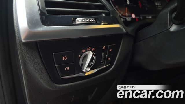 BMW X4 2021 — photo 24
