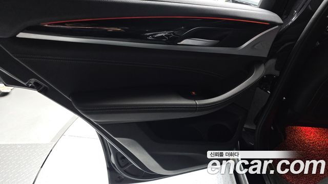 BMW X4 2021 — photo 15