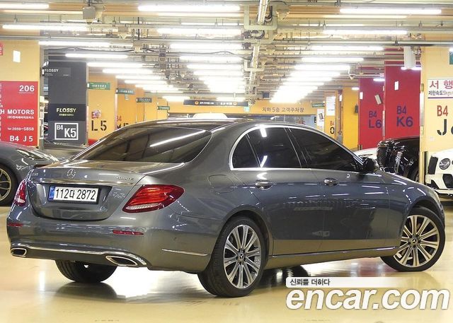 Mercedes-Benz E-Class 2019 — photo 3
