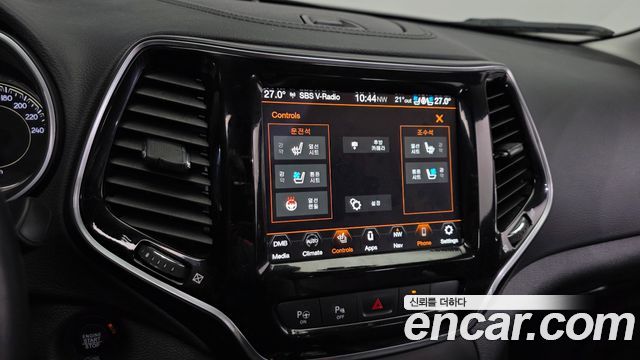 Jeep Cherokee 2021 — photo 22