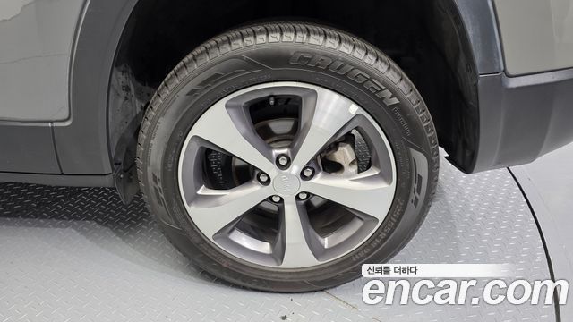 Jeep Cherokee 2021 — photo 7