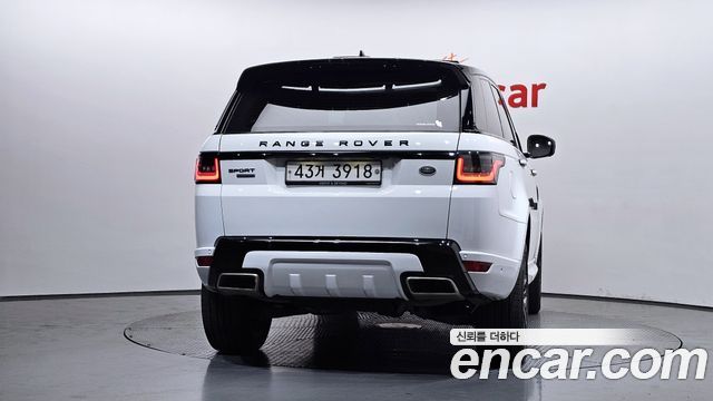 Land Rover Range Rover Sport 2018 — photo 4