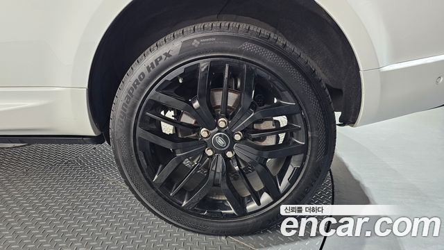 Land Rover Range Rover Sport 2018 — photo 7