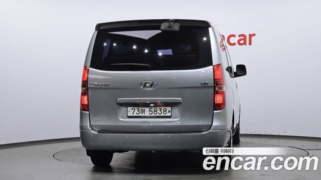 Hyundai Starex 2015 — photo 4