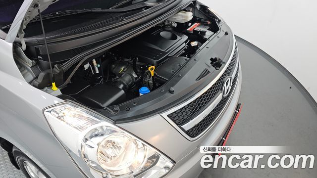 Hyundai Starex 2015 — photo 6